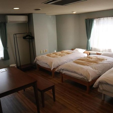 J-Hoppers Beppu Guesthouse ジェイホッパーズ別府ゲストハウス المظهر الخارجي الصورة