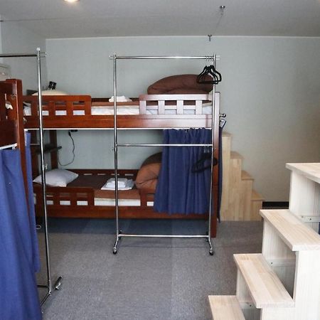 J-Hoppers Beppu Guesthouse ジェイホッパーズ別府ゲストハウス المظهر الخارجي الصورة