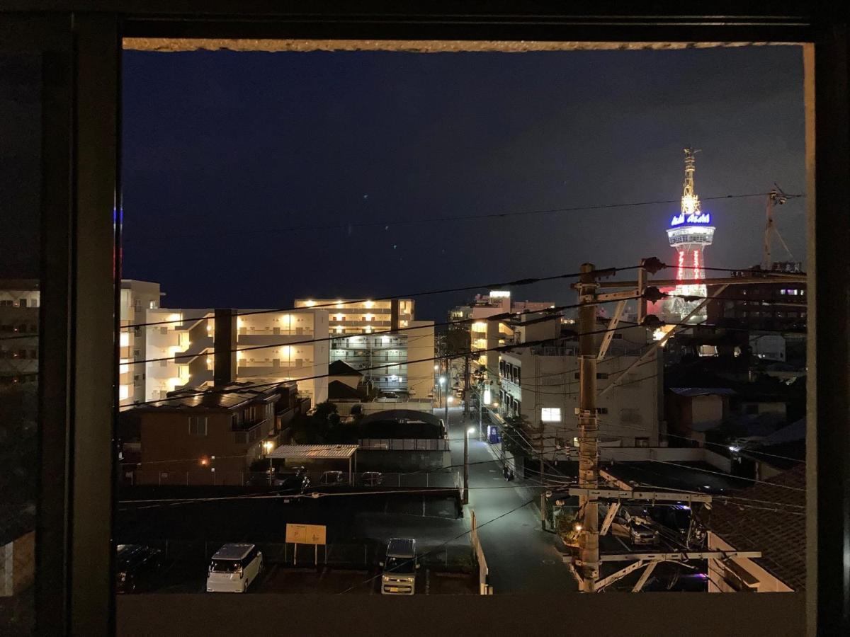 J-Hoppers Beppu Guesthouse ジェイホッパーズ別府ゲストハウス المظهر الخارجي الصورة