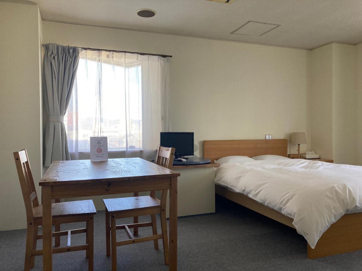 J-Hoppers Beppu Guesthouse ジェイホッパーズ別府ゲストハウス المظهر الخارجي الصورة