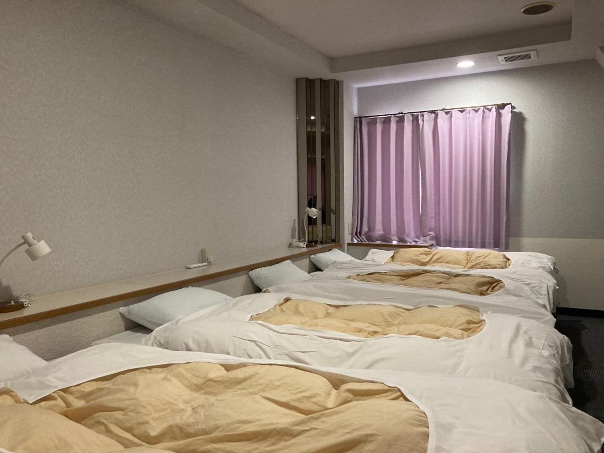 J-Hoppers Beppu Guesthouse ジェイホッパーズ別府ゲストハウス المظهر الخارجي الصورة