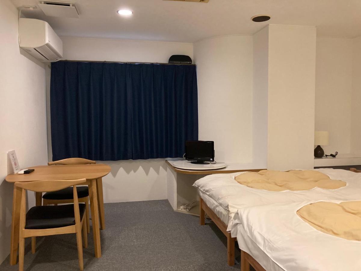 J-Hoppers Beppu Guesthouse ジェイホッパーズ別府ゲストハウス المظهر الخارجي الصورة